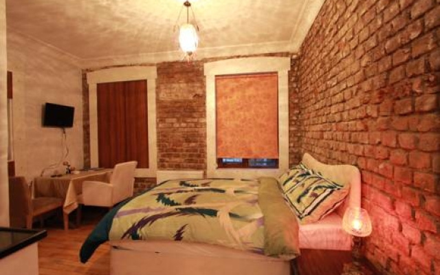 Cezayir Suites