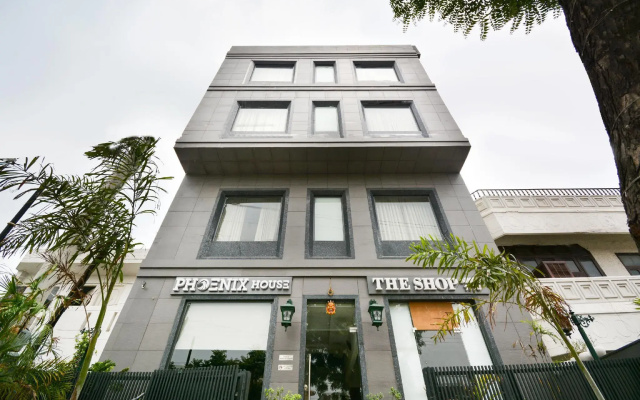 Hotel Phoenix House
