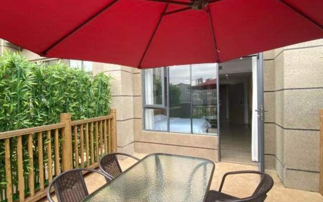 Yiyun International Hotel Apartment
