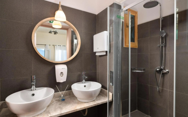 Rementzo Apartment