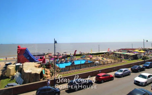 Beautiful apartments on the Sea Front - Sea Road 5