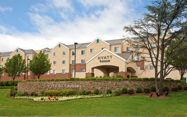 HYATT house White Plains in White Plains, United States of America from 337$, photos, reviews - zenhotels.com hotel front