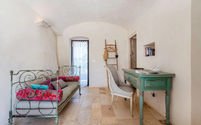 Tenuta Diciassetteconi Trulli With Pool