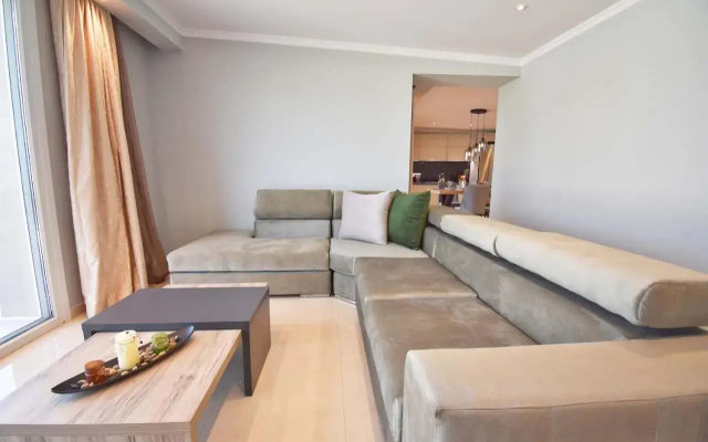 Alikes Deluxe Houses - 300m from the beach
