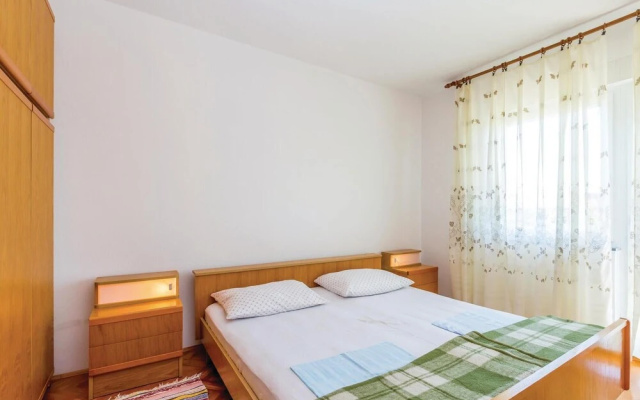 Awesome Home in Senj With 4 Bedrooms
