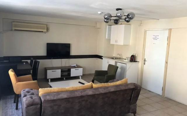 Khalkedon Suite