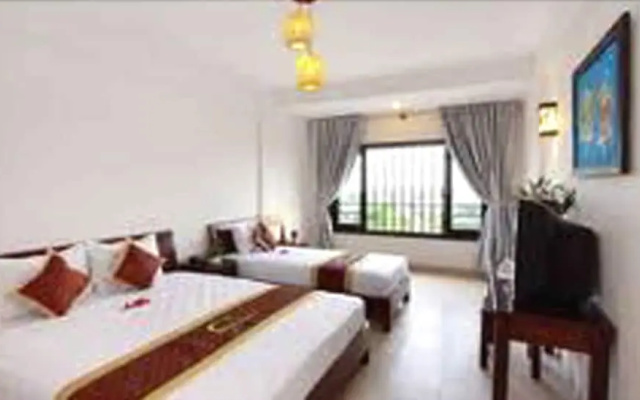 Nathaliya Transit hotel CMB
