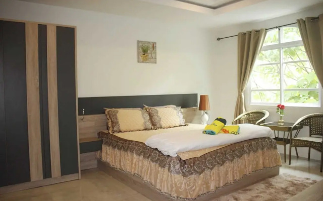 Narong Ek Residence View & Pool Villa