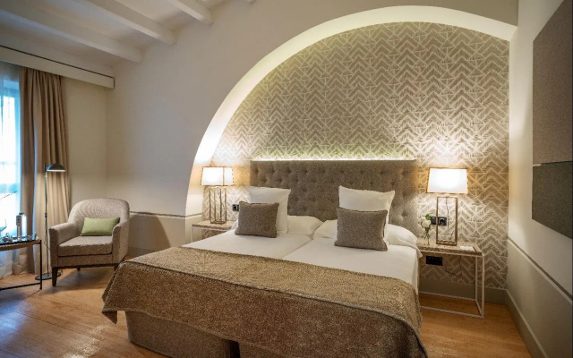 Hotel Hospes Palacio de Arenales & Spa