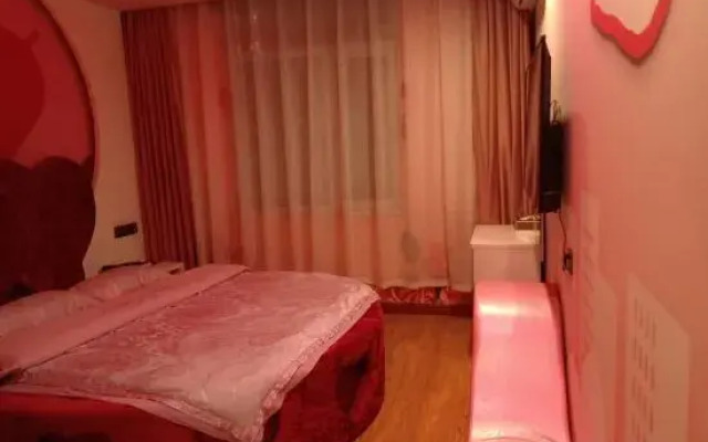 Xinjinjiang Boutique Hotel
