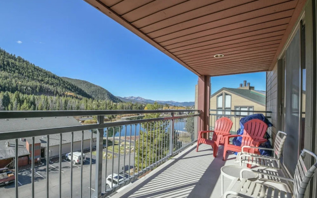 Montezuma 1771 by SummitCove Vacation Lodging