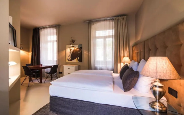 BS Luxury Apartment