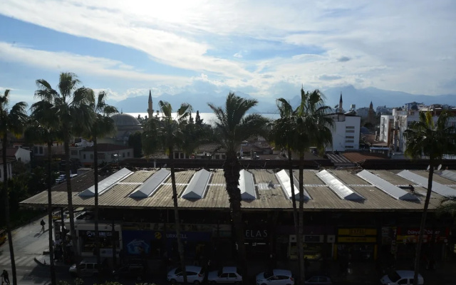Grand Can Hotel