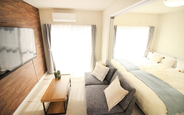 Dot Cottage 385