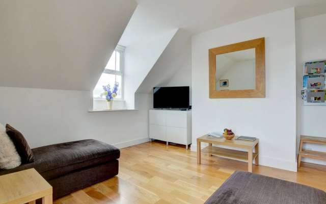 Spacious Holiday Home in Woolacombe near Sea