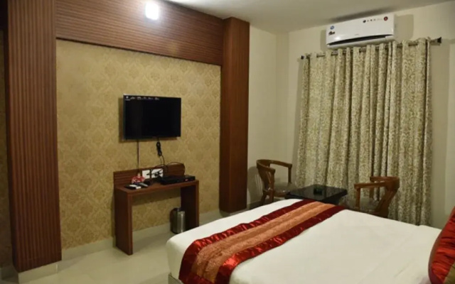 Hotel Pine Tree