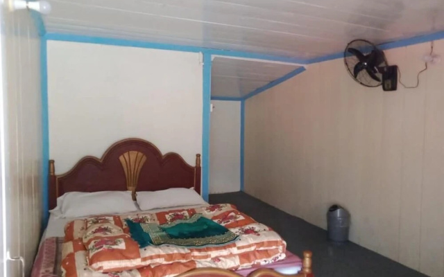 Paradise Lodge Keran