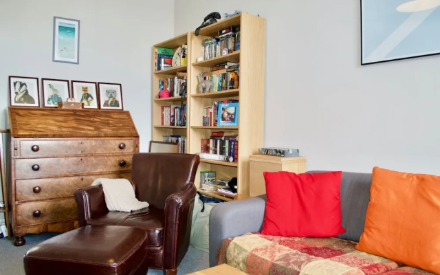 2 Bedroom Flat In Heart Of New Town