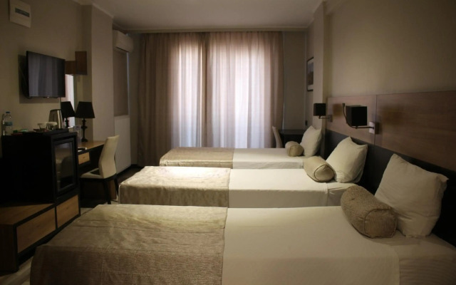 Kalevera Hotel