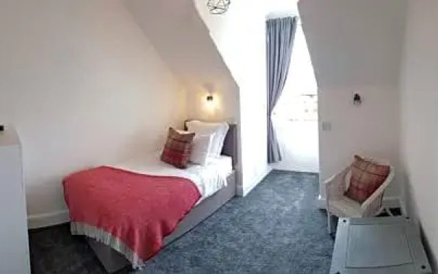 Lochtybank Guest House