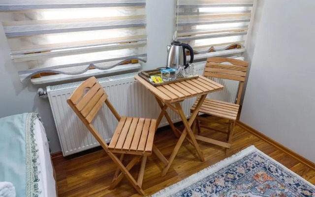 Rozin Hotel