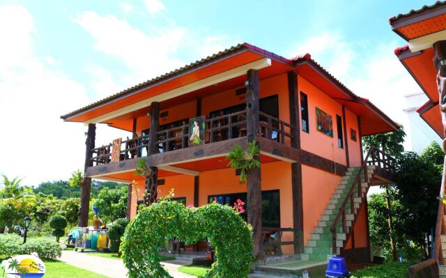 Отель Chomview Resort вид на фасад