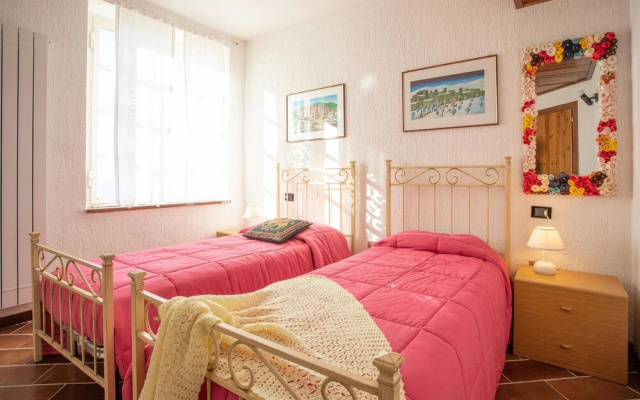 Amazing Home in Spello With Wifi and 4 Bedrooms