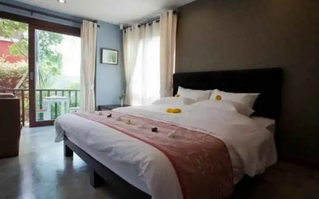 Varee Manust Resort