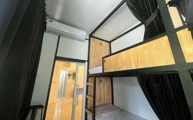 Lazy Lizard Hostel