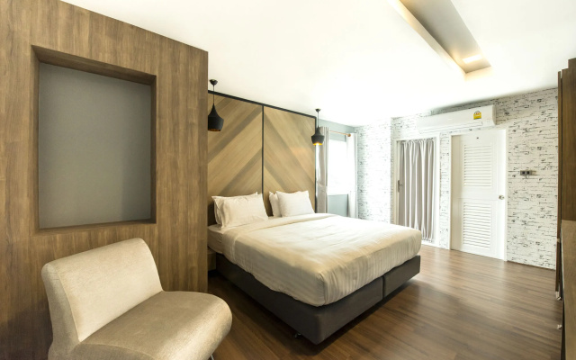 The Circle Hotel