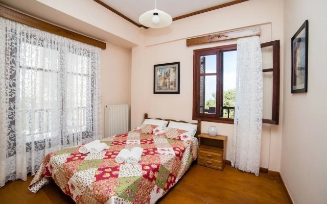 Amarandos Villa