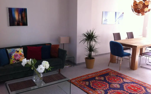 Spacious Starnberg Condo next to Munich