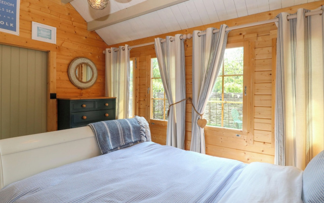 Willow Lodge