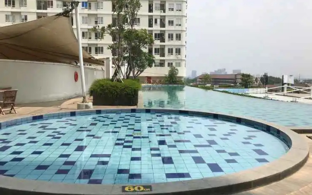 Classic Furnished Studio Apartment Cinere Bellevue Suites By Travelio