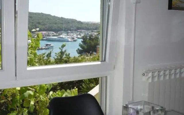 Apartmani Karmen Pula