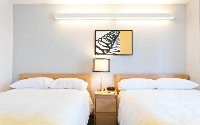 Отель YWCA Hotel Vancouver Канада, Ванкувер - отзывы, цены и фото номеров - забронировать отель YWCA Hotel Vancouver онлайн комната для гостей