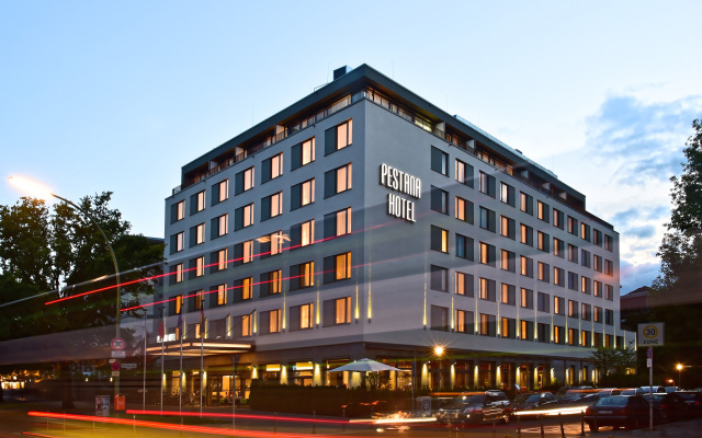 Отель Pestana Berlin Tiergarten вид на фасад