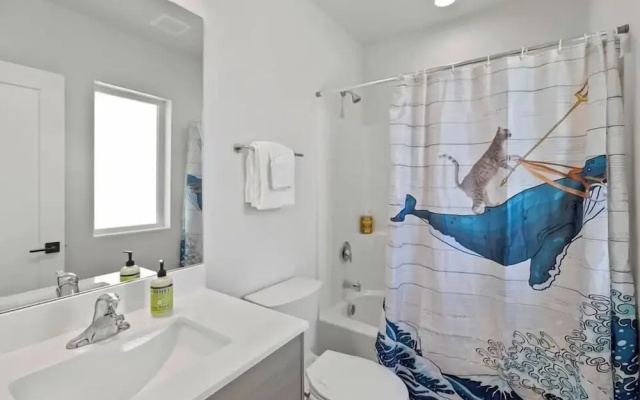 Ballard's sweet suites