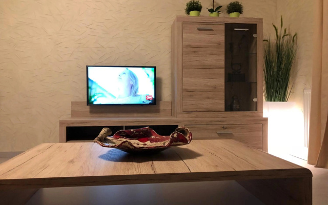 Aden Apartment - free parking, AC