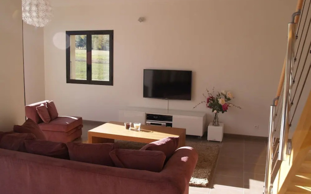 Quaint Chalet in Selonnet With Terrace
