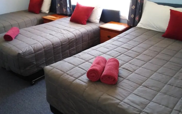 Altona Motel