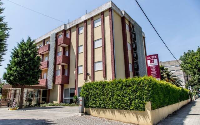 Hotel Columbano вид на фасад