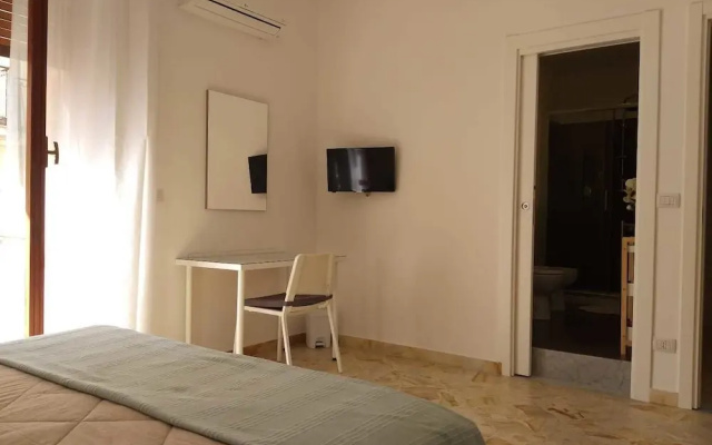 Alexander Rooms