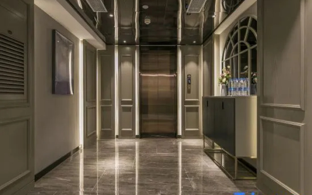 Xi'an Grand Meclaros Hotel