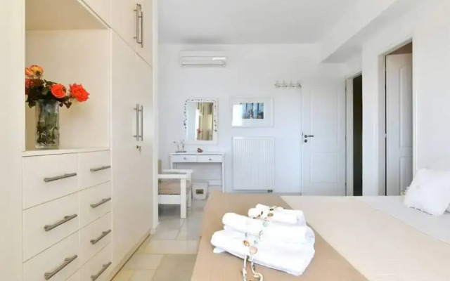 Villa Dionysos in Aliki