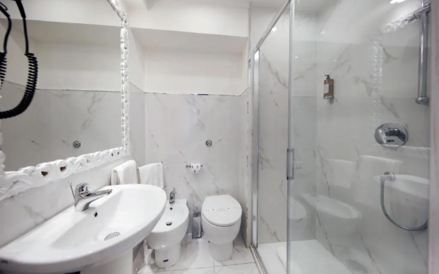 La Maisonnette Tritone Trevi Apartment Rome