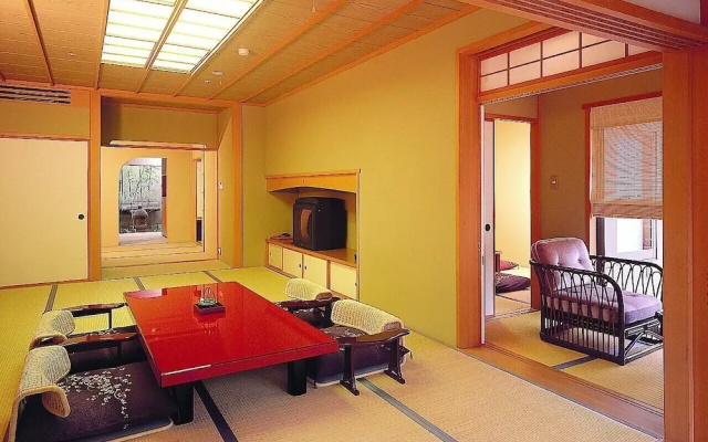 Ashinomaki hotels