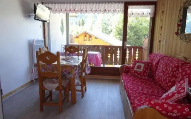Duplex ensoleillé à Champagny-en-Vanoise - Balcon et terrasse - Proche commerces et télécabine - FR-1-464-1