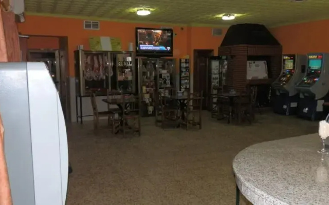 Hostal El Avión