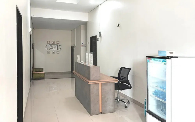 Urbanview Hotel Syariah Near Polda Jambi
